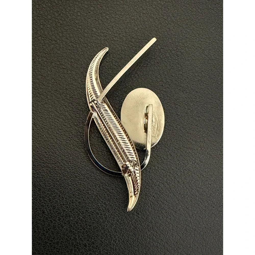 Vintage Brooch Mermaidcore Silver Tone